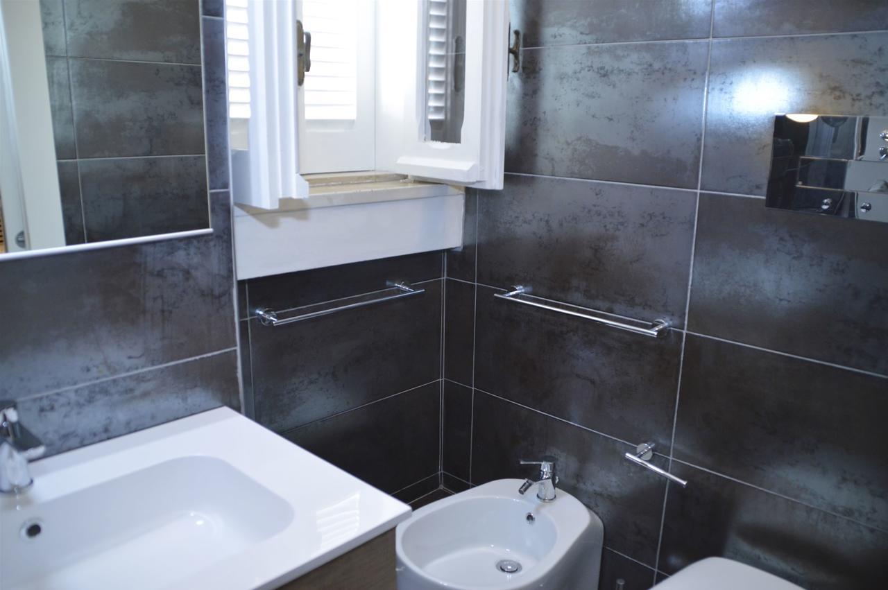 Suite White House Trani Exterior photo